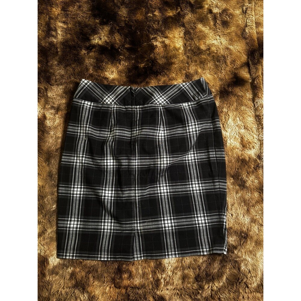 Black Plaid Mini Skirt | 5